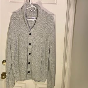 Man’s 100% cotton sweater